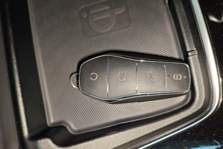 Used BYD Song MAX New Energy 2022 DM-i 105KM Executive Edition