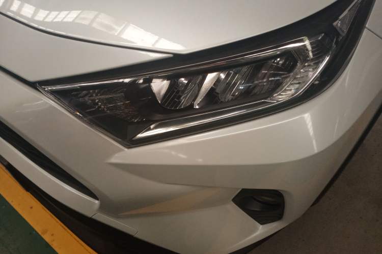 Used Toyota RAV4 2021 2.0L CVT Two-Wheel Drive Urban Edition
