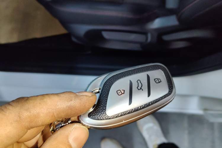 Used MG 5 2022 180 DVVT Manual Youth Luxury Edition