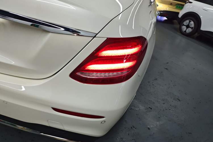 Used Mercedes-Benz E-Class 2019 E 200 L Sport Edition
