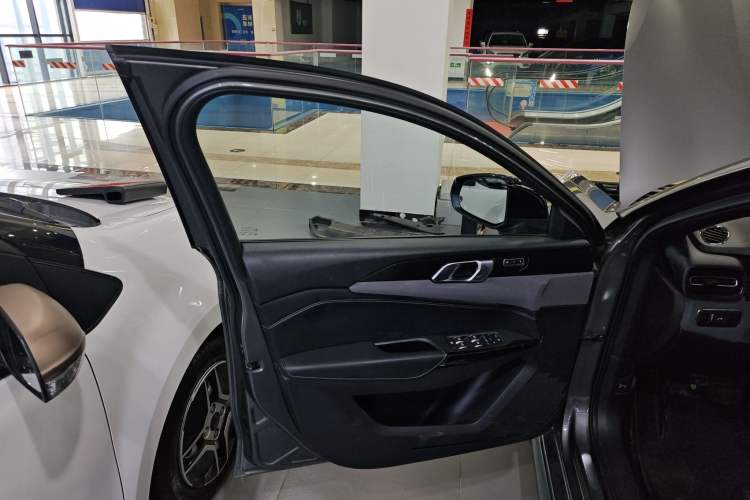 Used Lynk & Co 03 2022 1.5TD DCT JingPro
