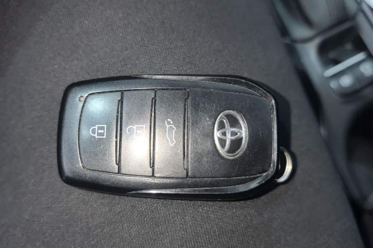 Used Toyota FRONTLANDER 2022 2.0L CVT Luxury PLUS Edition