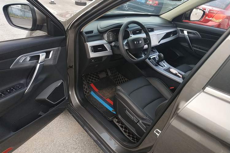 Used Geely Auto Emgrand X7 Sport 2021 1.8TD DCT Two-Wheel Drive Asian Games Comfort Edition
