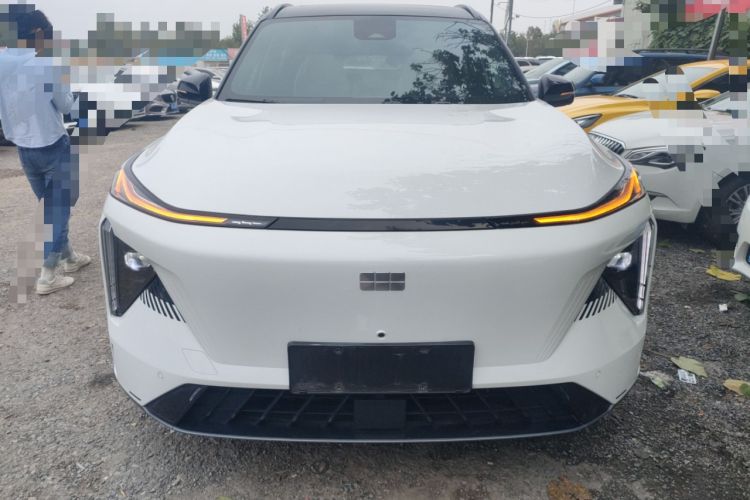 Used  L7 2023 1.5T 115 km Starship
