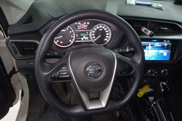 Used Nissan Lannia 2019 1.6L CVT Smart Connect Smart Cool Version China V Standard
