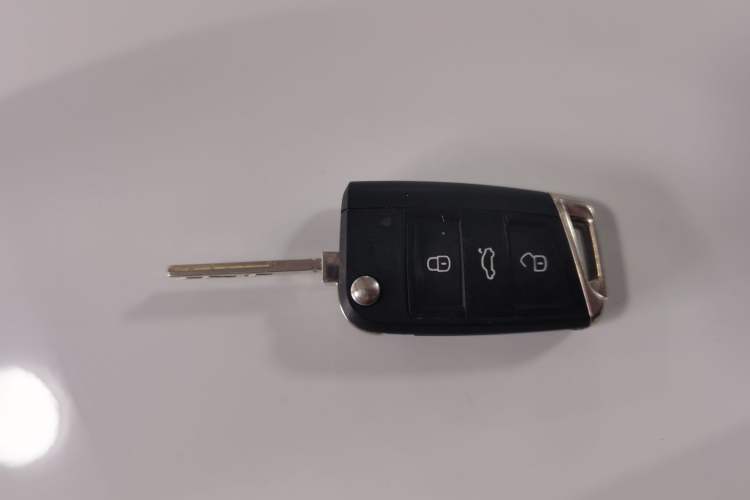 Used Volkswagen Tacqua 2023 200TSI DSG Joy-Connect Edition
