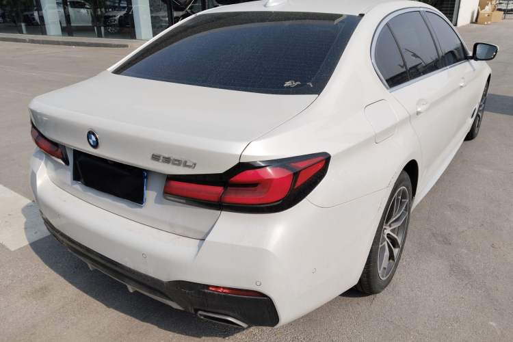 Used BMW 5 Series 2022 Second Facelift 525Li M Sport Package