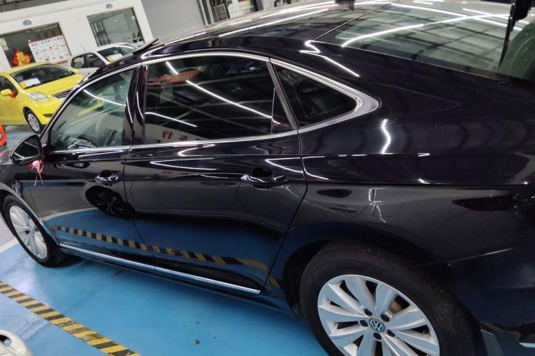 Used Volkswagen Passat 2020 330TSI Elite Edition China VI
