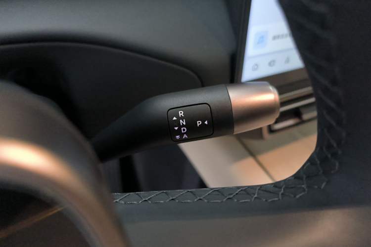 Used Li Auto MEGA 2025 Ultra Smart Refreshed Edition