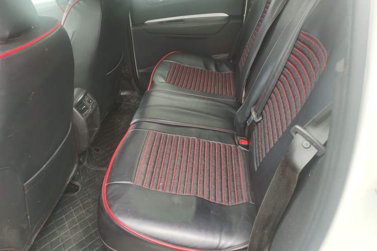 Used Peugeot 3008 2016 1.6THP Automatic Classic Edition
