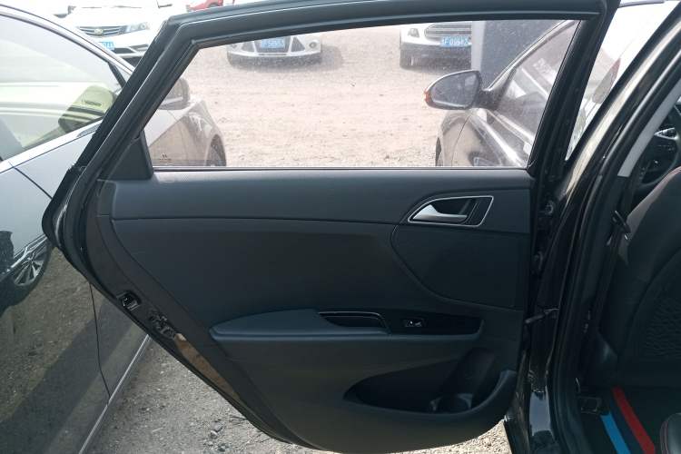 Used Hyundai Mistra 2016 1.8L Automatic Comfort GL Model
