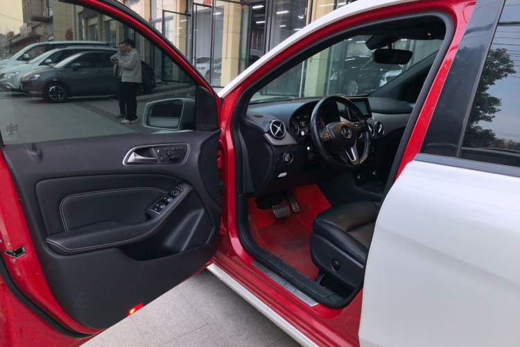 Used Mercedes-Benz B-Class 2012 B 200