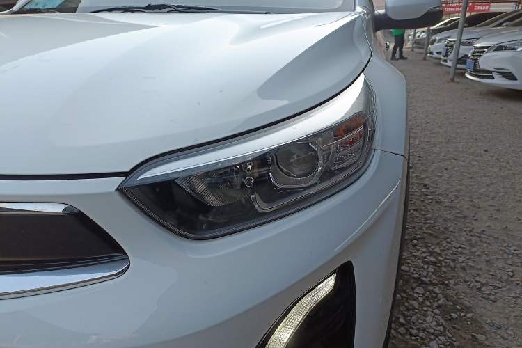 Used Kia kx1 Stonic 2019 1.4L Automatic Fun Edition China VI
