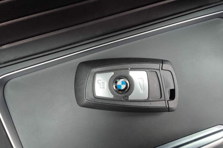 Used BMW 3 Series 2016 320Li Ambition Model