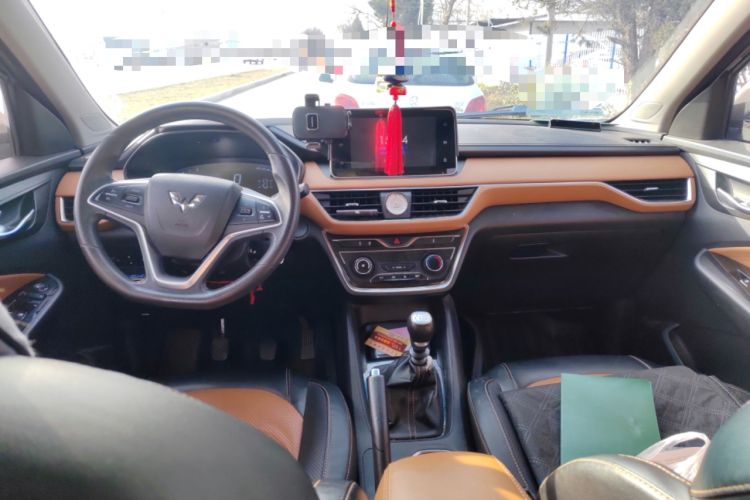 Used Wuling Hongguang S3 2018 1.5T Manual Luxury Model China V Standard
