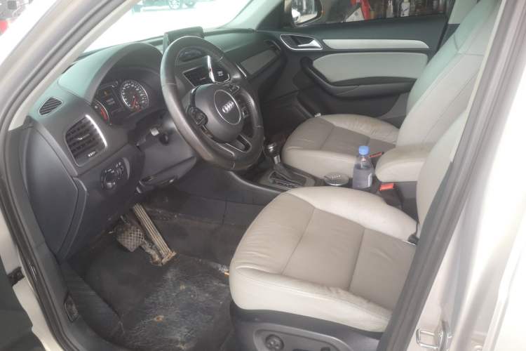 Used Audi Q3 2015 30 TFSI Ambition Edition
