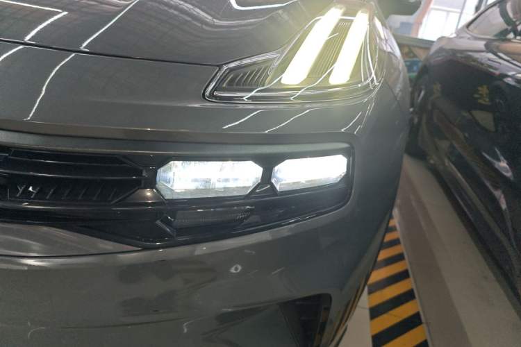 Used Lynk & Co 06 EM-P 2022 PHEV 84 km Range Pro Version
