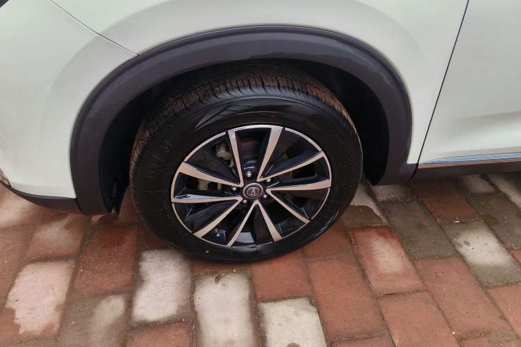 Used Changan CS85 COUPE 2019 1.5T DCT Version China VI Standard