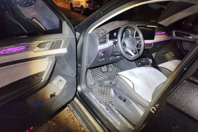 Used Volkswagen Tayron 2023 330TSI Two-Wheel-Drive R-Line High-Energy Version
