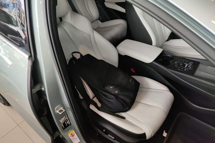 Used BYD Seal 06 New Energy 2025 DM-i Smart Drive 120KM Deluxe Model