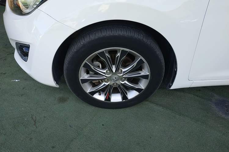 Used Hyundai Elantra 2016 1.6L Automatic Prestige Edition
