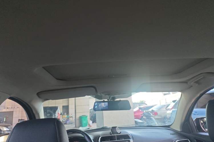 Used Ford Escort 2015 1.5L Automatic Fashion Model
