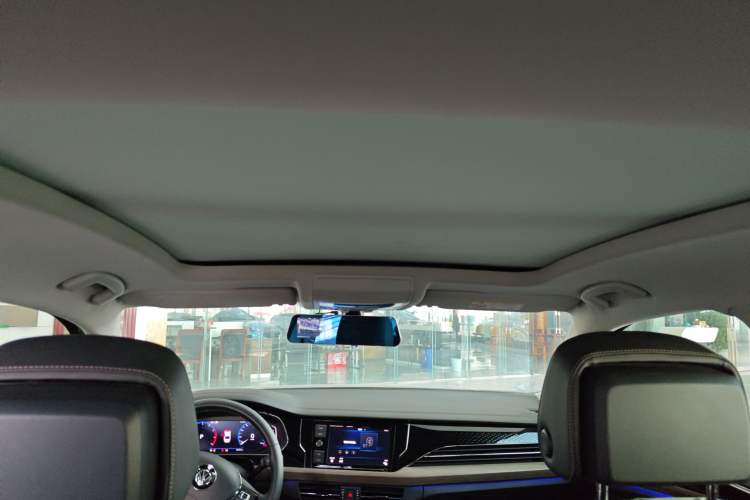 Used Volkswagen Passat 2019 330TSI Luxury Edition China VI Standard