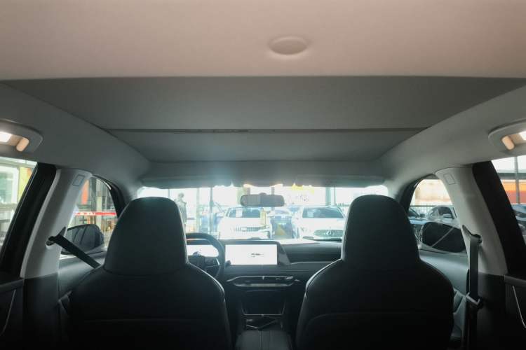 Used Venucia V DD-i 2023 60km iD Version