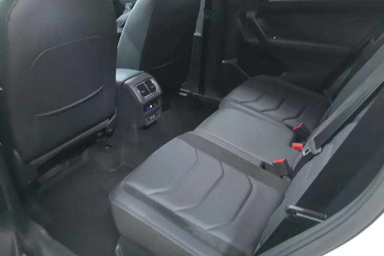 Used Volkswagen Tiguan L 2017 330TSI Automatic Two-Wheel Drive Luxury Edition
