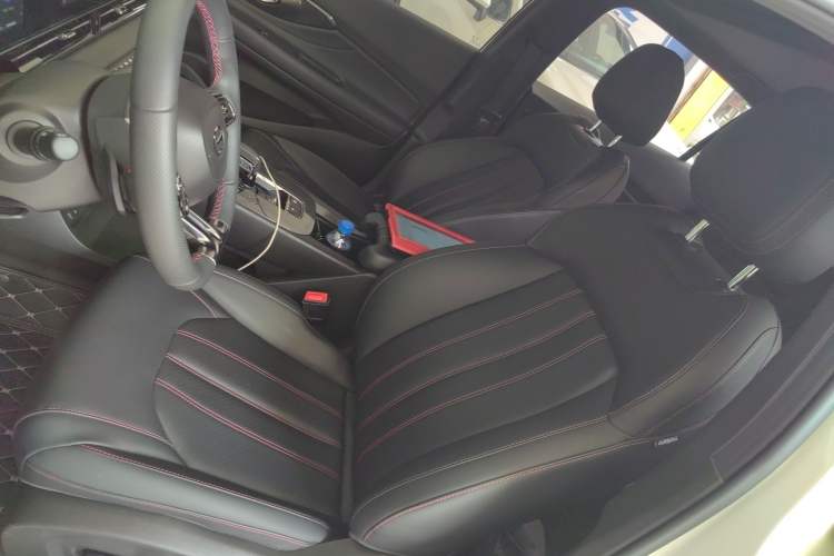 Used GAC Trumpchi EMPOW 2023 270T DCT J16 Version
