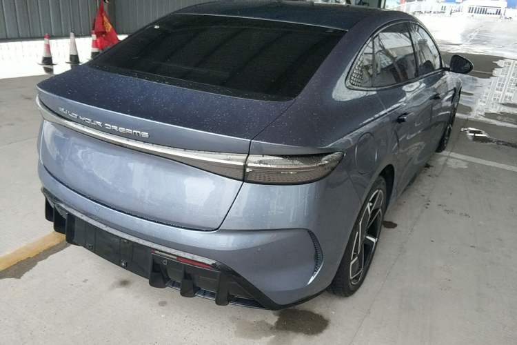Used BYD Seal 2022 700 km Long-Range Rear-Wheel-Drive Version