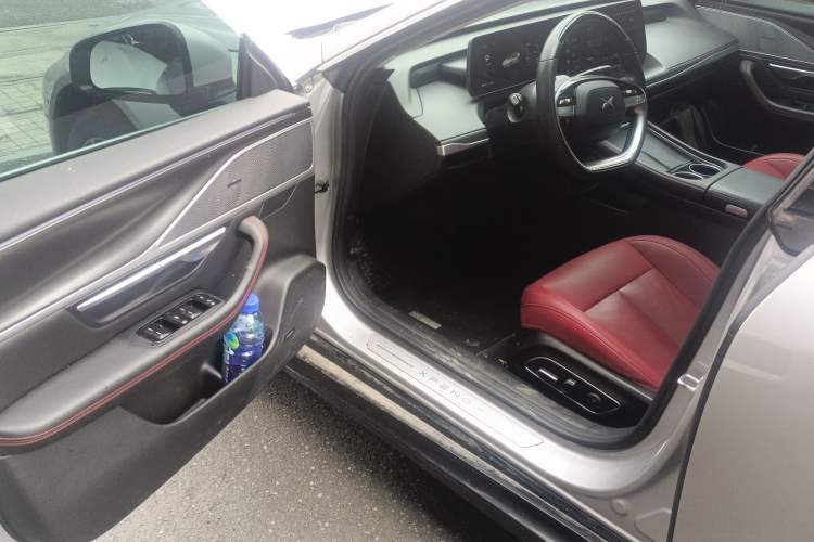 Used XPeng P7 2023 P7i 702 Pro