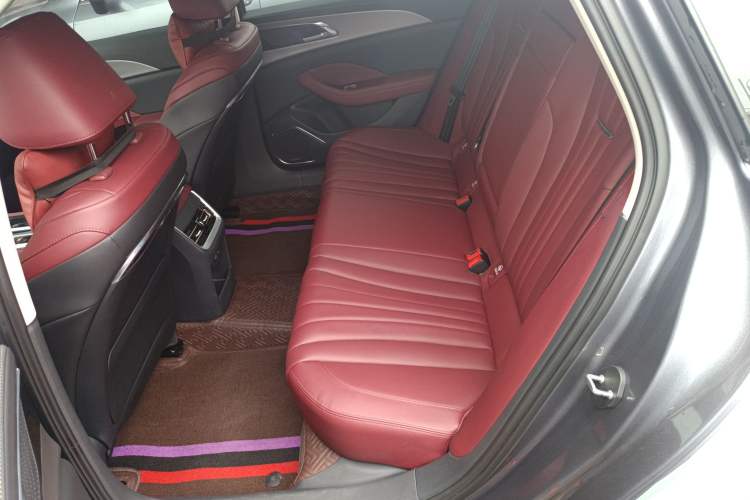 Used Hongqi H5 2023 2.0T Automatic Smart Connect Flagship Edition
