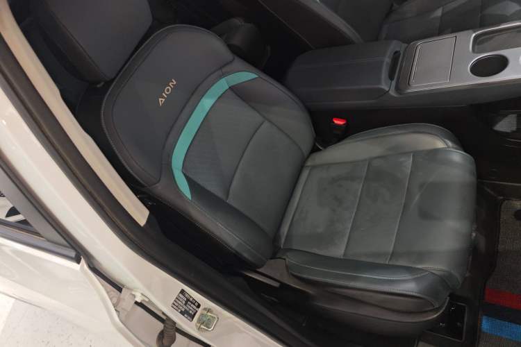 Used AION Y 2023 Plus 510 Smart Edition