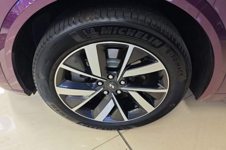 Used Li Auto L8 2023 Air model