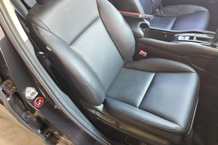 Used Honda Vezel 2019 220 TURBO CVT Elite Edition China VI