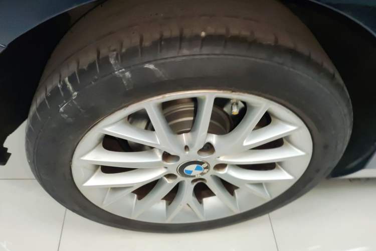 Used BMW 1 Series 2015 120i Leading Model
