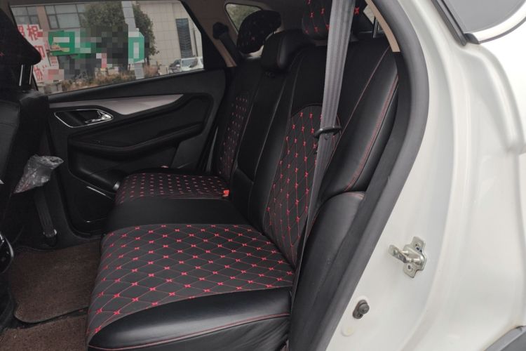 Used Baojun 560 2016 1.8L Manual Luxury Edition