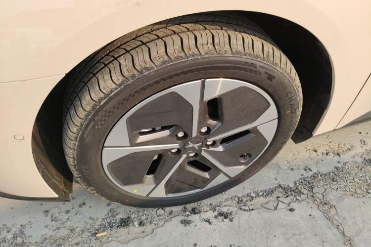 Used XPeng MONA M03 2025 620 Ultra-Long Range Plus
