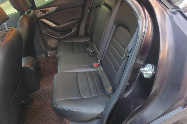 Used Mazda CX-4 2018 2.0L Automatic Two-Wheel Drive Blue Sky Dynamic Version China V Standard
