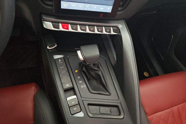 Used FORTHING T5 2020 1.5T Automatic Luxury Model China VI Standard
