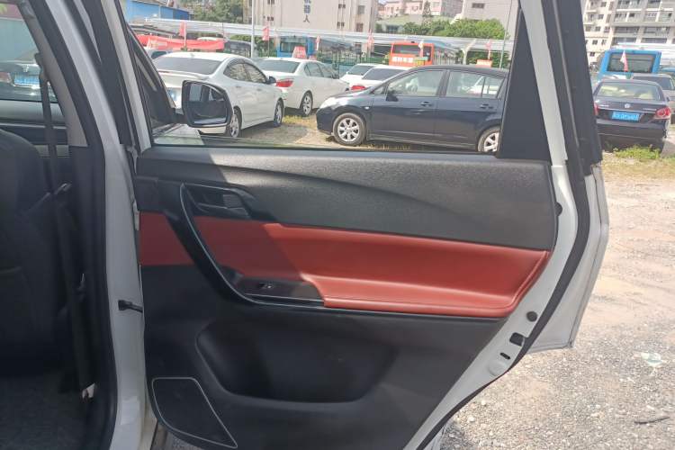 Used FORTHING T5 2020 1.5T Automatic Luxury Model China VI Standard
