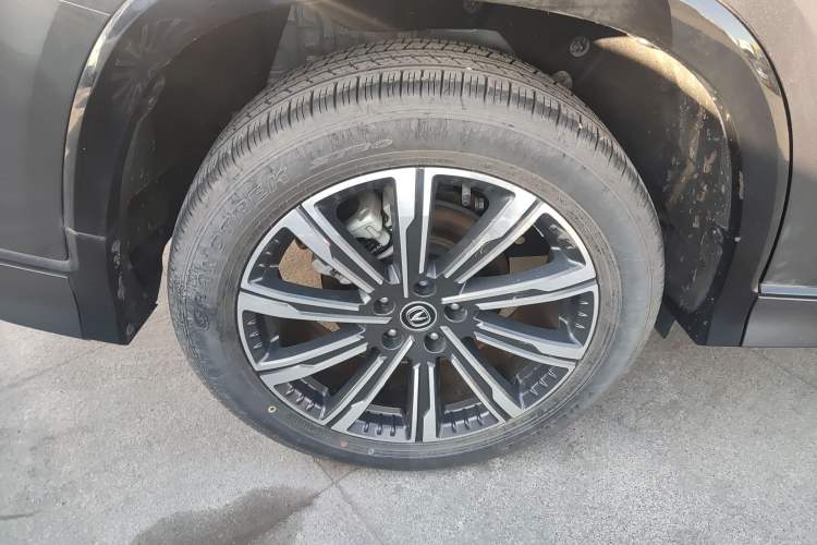 Used Changan CS75 PLUS 2023 3rd Generation 1.5T Automatic Pilot Model
