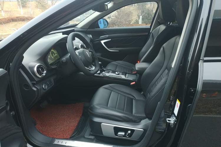 Used Wey VV7 2017 2.0T Luxury Model
