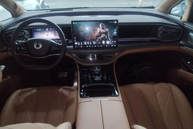 Used Denza D9 2025 DM-i Intelligent Drive 1020 Four-Wheel Drive Prestige Model