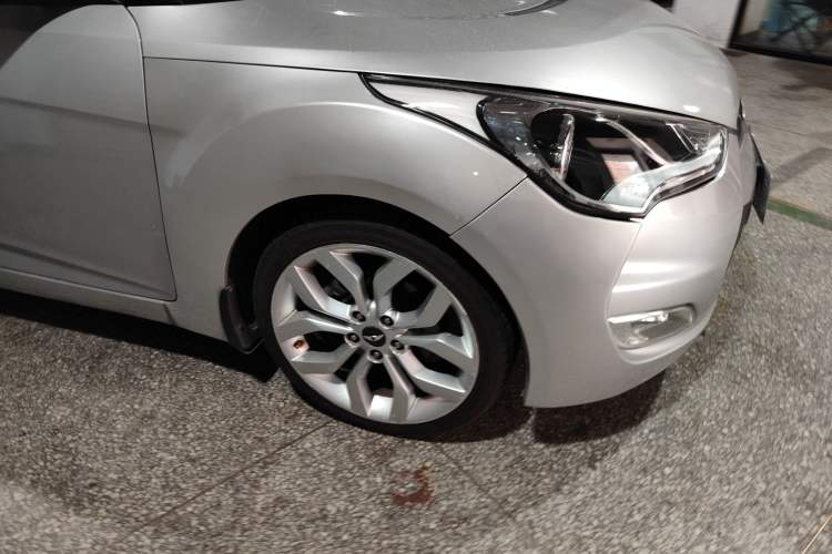 Used Hyundai Veloster 2011 1.6L Automatic Luxury Edition