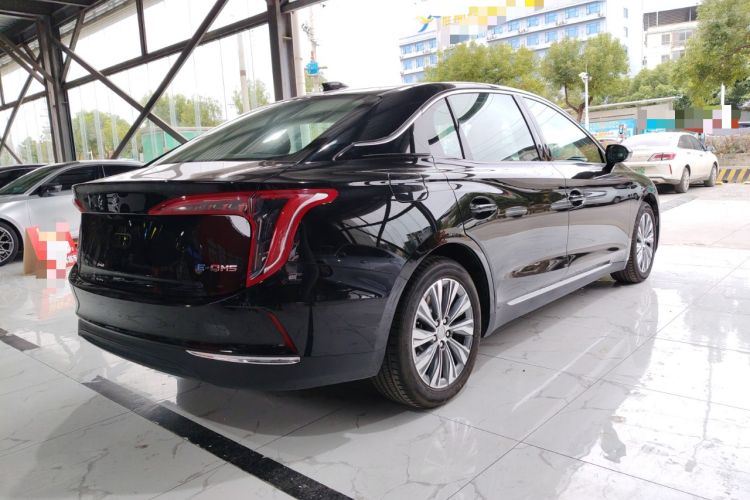 Used Hongqi E-QM5 2024 450km Range Commuter Version
