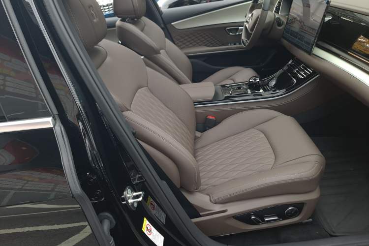 Used BYD Han 2024 EV Glory Edition 506KM Front-Wheel-Drive Premium Model
