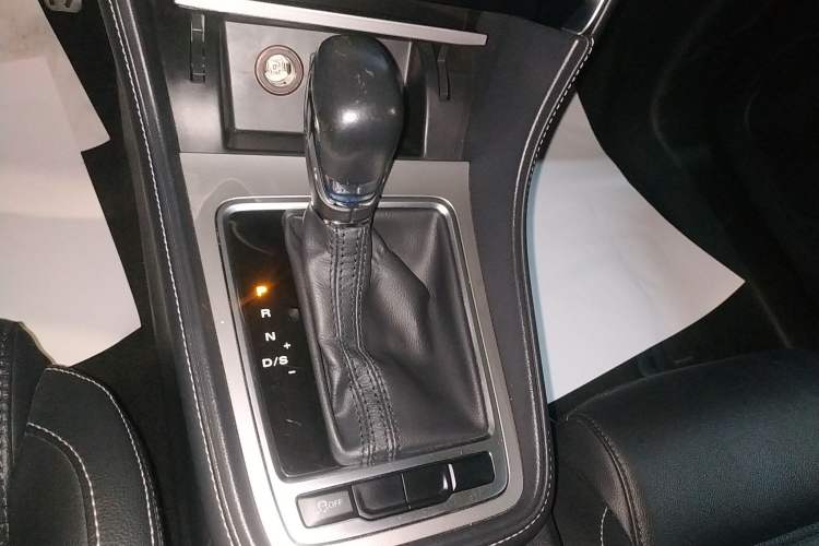 Used MG 6 2017 20T Automatic Luxury Smart Connect Version China V Standard
