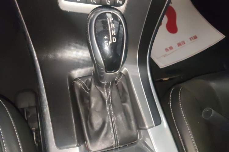 Used Volvo XC60 2017 T5 AWD Personalized Sport Upgrade Edition
